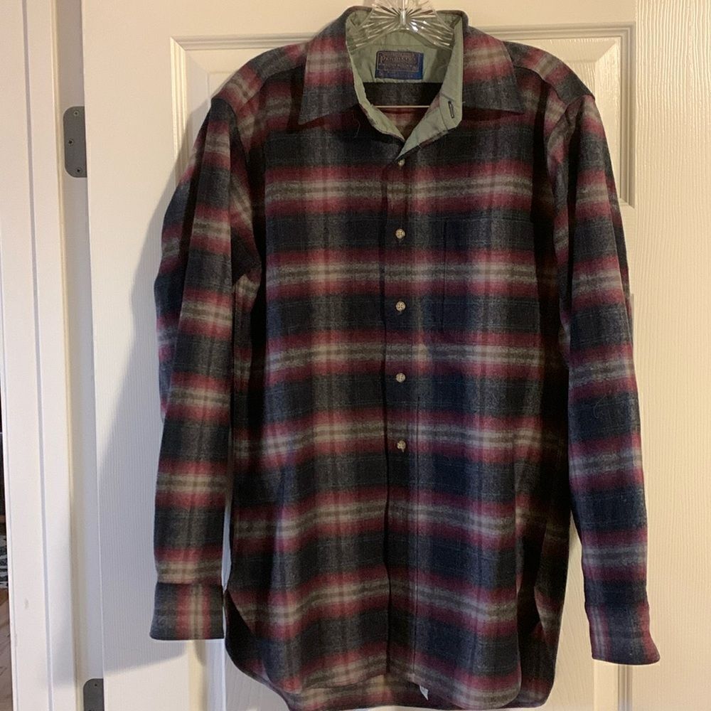 PENDLETON, 💯 wool, men’s medium, great condition single pocket